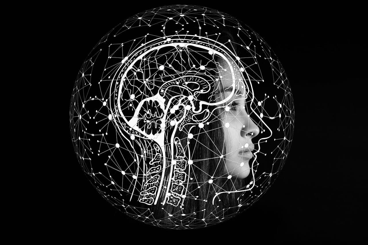 Ilustração conceitual de inteligência artificial em fundo preto, com conexões e cérebro em destaque