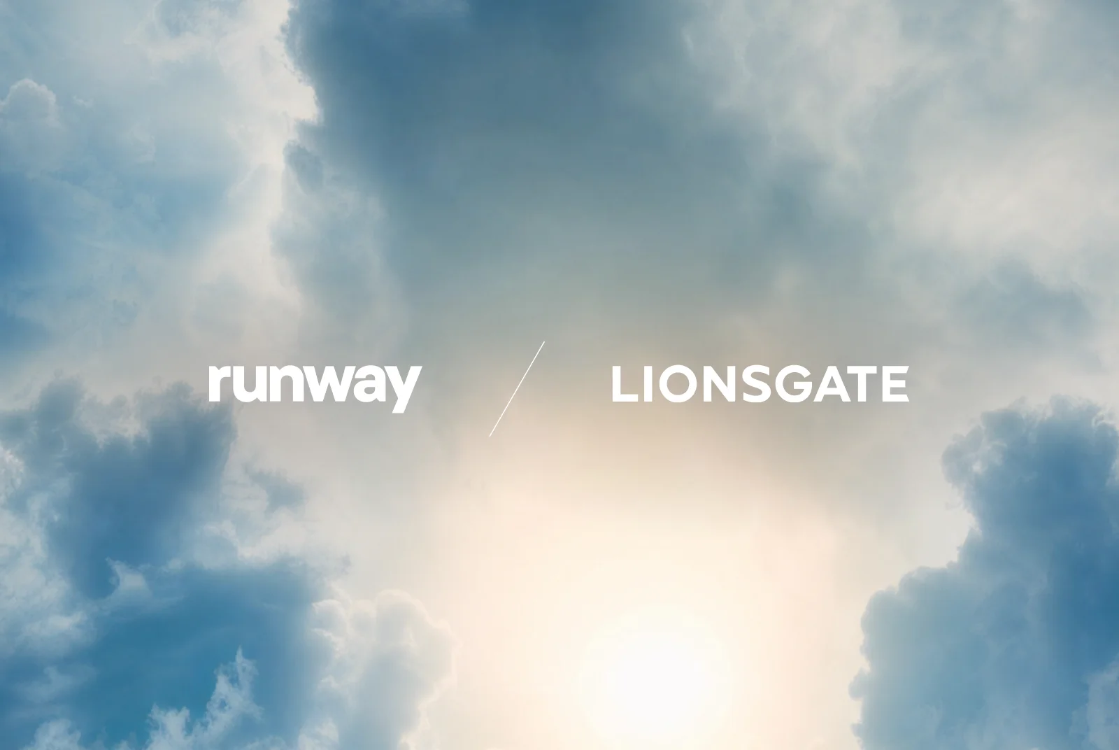 Identidades visuais de Runway e Lionsgate sobre nuvens, simbolizando parceria