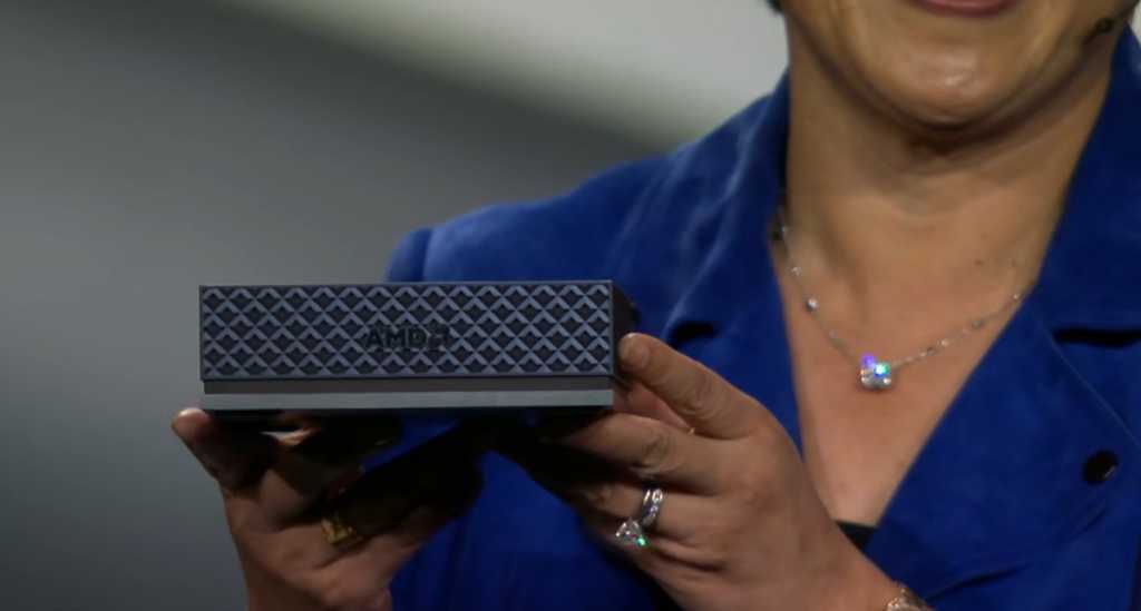 AMD Ryzen AI Halo Mini-PC apresentado no palco da CES 2026