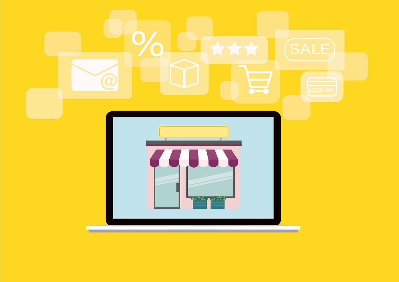 Interface de loja online exibida em um laptop, representando compras digitais
