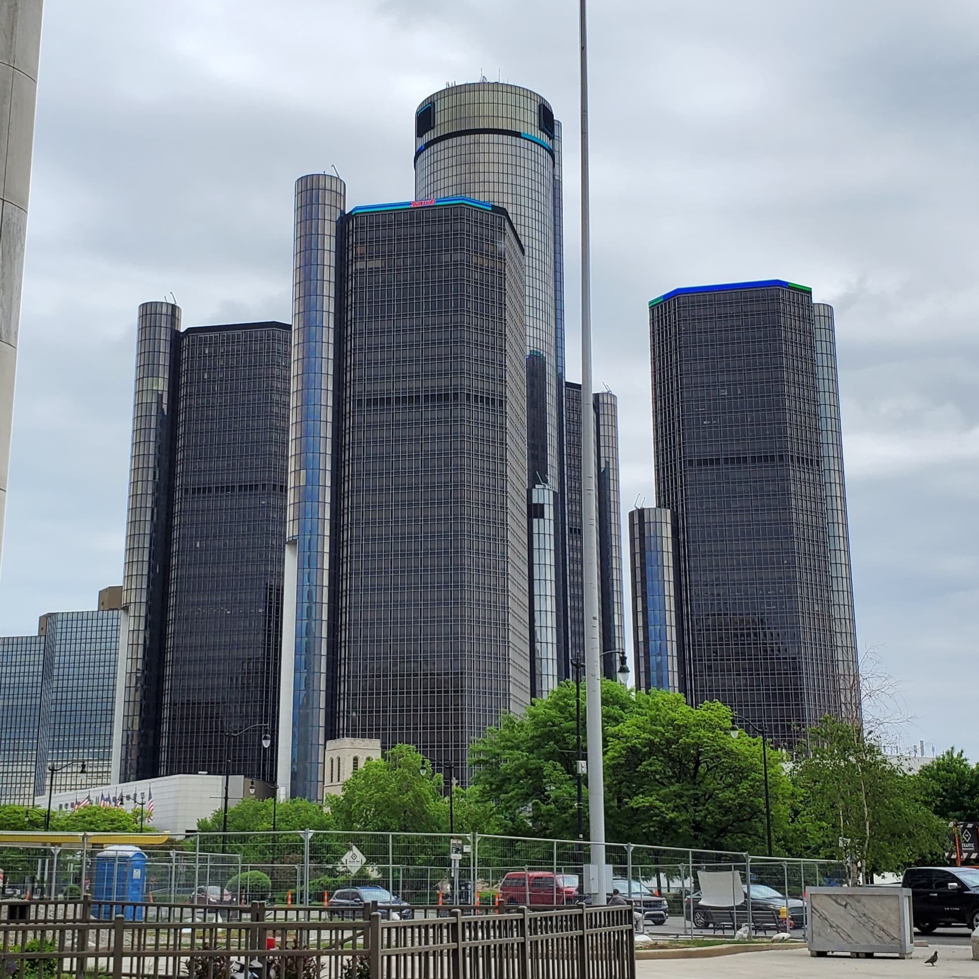 Sede da General Motors no Renaissance Center em Detroit
