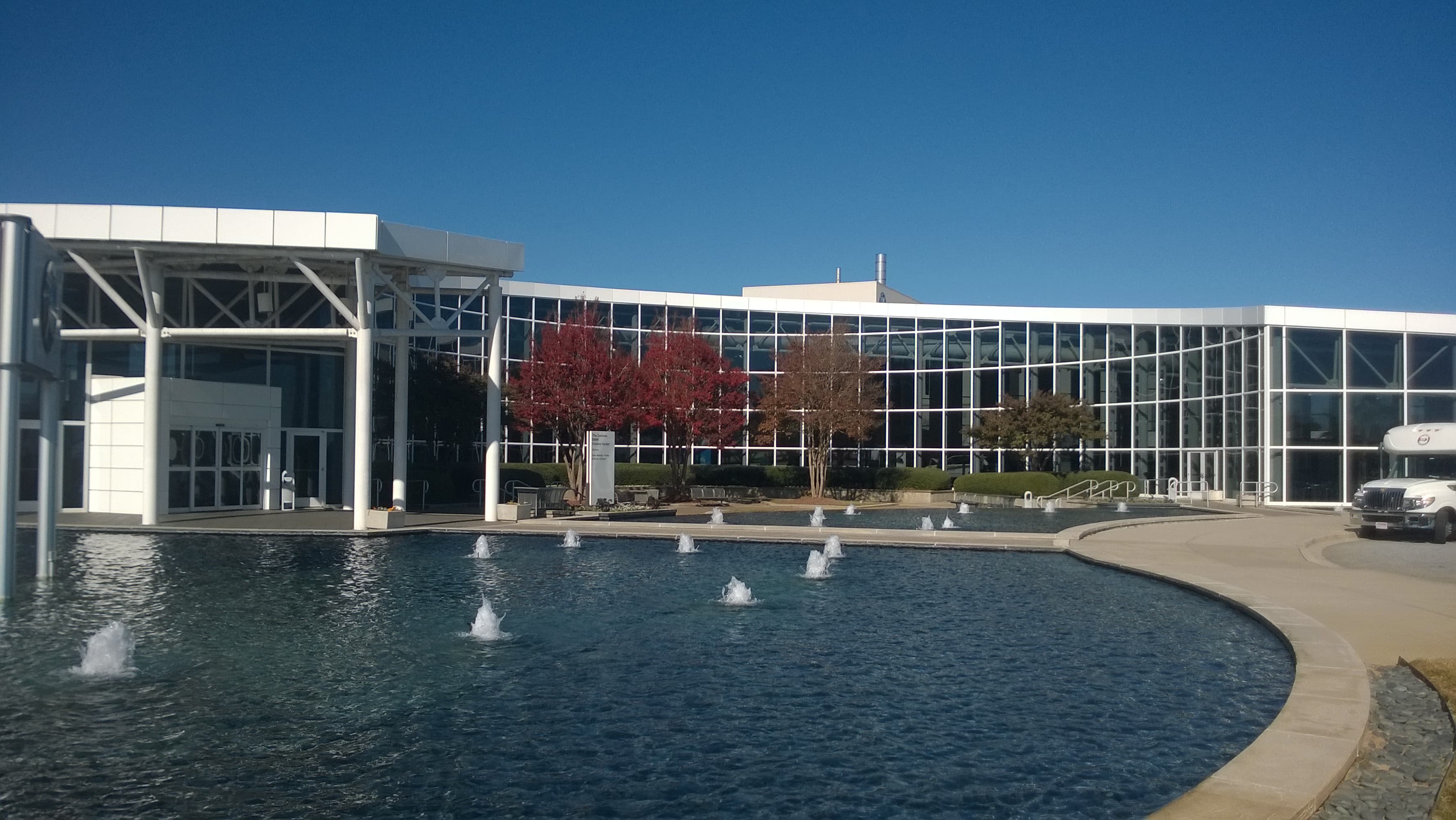 BMW Group Plant Spartanburg, referência de validação industrial para humanoides